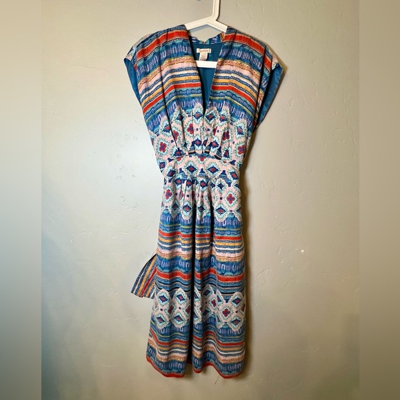 Sundance Dresses & Skirts - Sundance Women’s Geometric Silk Tie Maxi Dress